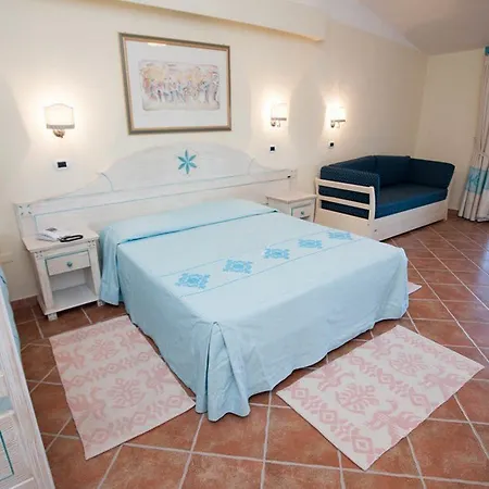 Hotel Club 4*